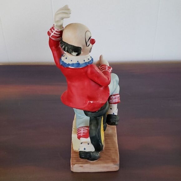 Lot of 2 Vintage Clowns Bisque Porcelain Figurines - Picture 6 of 13